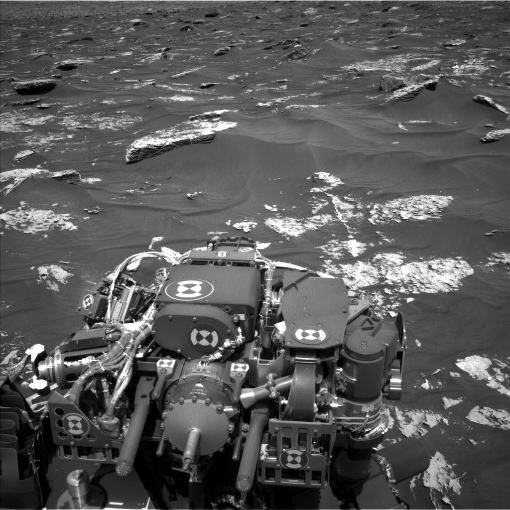 Nasa's Mars rover Curiosity acquired this image using its Left Navigation Camera on Sol 1754, at drive 2790, site number 64