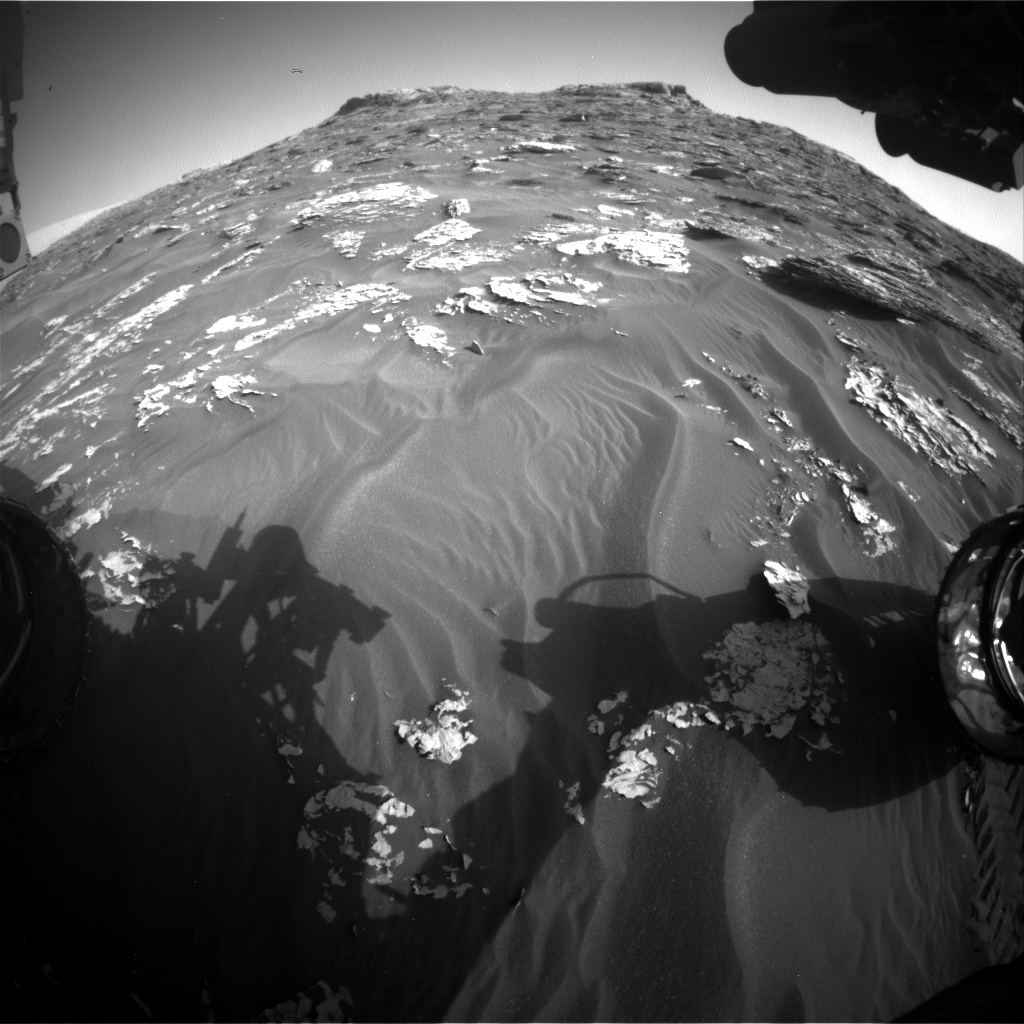 Nasa's Mars rover Curiosity acquired this image using its Front Hazard Avoidance Camera (Front Hazcam) on Sol 1761, at drive 2790, site number 64