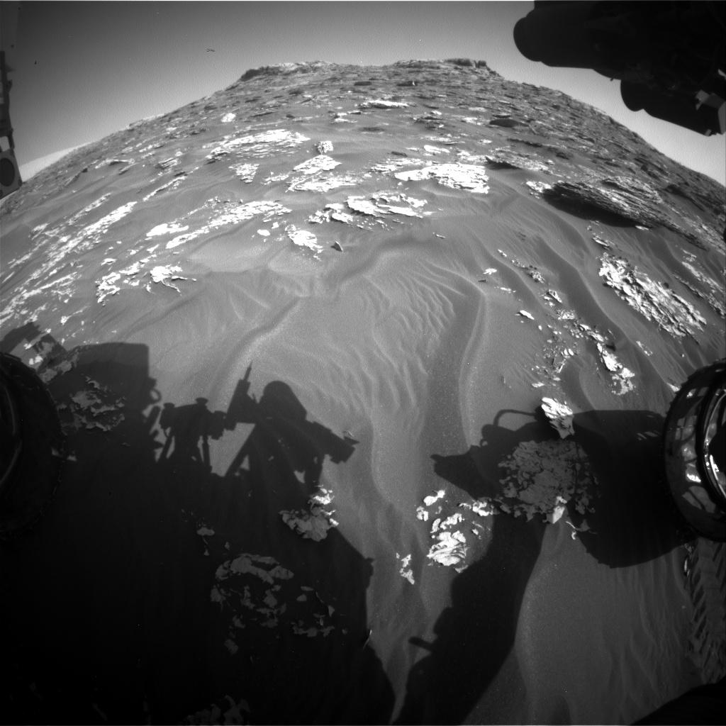 Nasa's Mars rover Curiosity acquired this image using its Front Hazard Avoidance Camera (Front Hazcam) on Sol 1774, at drive 2790, site number 64
