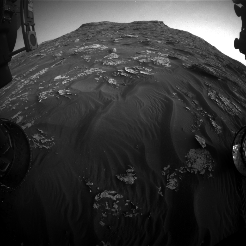 Nasa's Mars rover Curiosity acquired this image using its Front Hazard Avoidance Camera (Front Hazcam) on Sol 1779, at drive 2790, site number 64