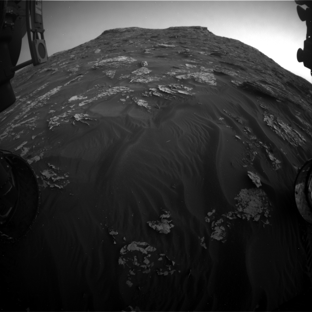 Nasa's Mars rover Curiosity acquired this image using its Front Hazard Avoidance Camera (Front Hazcam) on Sol 1780, at drive 2790, site number 64