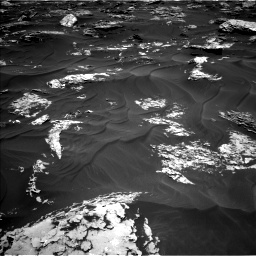 Nasa's Mars rover Curiosity acquired this image using its Left Navigation Camera on Sol 1781, at drive 2820, site number 64