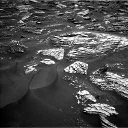 Nasa's Mars rover Curiosity acquired this image using its Left Navigation Camera on Sol 1781, at drive 2928, site number 64