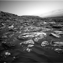 Nasa's Mars rover Curiosity acquired this image using its Left Navigation Camera on Sol 1781, at drive 2952, site number 64