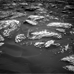 Nasa's Mars rover Curiosity acquired this image using its Right Navigation Camera on Sol 1781, at drive 2964, site number 64