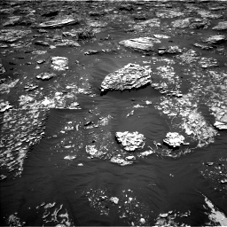 Nasa's Mars rover Curiosity acquired this image using its Left Navigation Camera on Sol 1782, at drive 0, site number 65