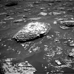 Nasa's Mars rover Curiosity acquired this image using its Left Navigation Camera on Sol 1782, at drive 30, site number 65