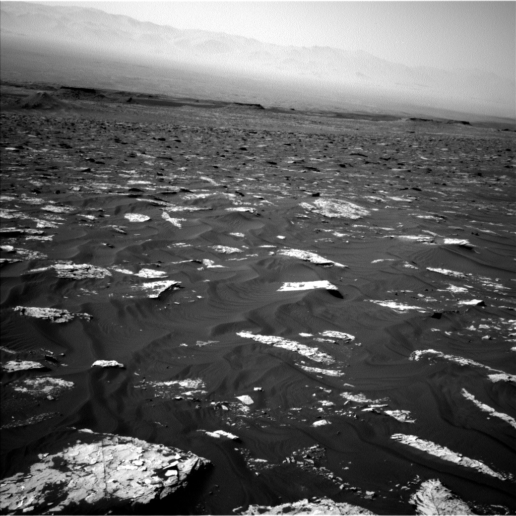 Nasa's Mars rover Curiosity acquired this image using its Left Navigation Camera on Sol 1786, at drive 550, site number 65