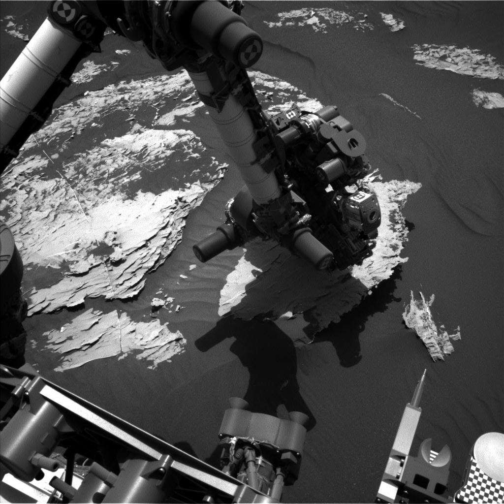 Nasa's Mars rover Curiosity acquired this image using its Left Navigation Camera on Sol 1788, at drive 646, site number 65