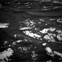 Nasa's Mars rover Curiosity acquired this image using its Left Navigation Camera on Sol 1789, at drive 994, site number 65