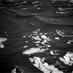 Nasa's Mars rover Curiosity acquired this image using its Left Navigation Camera on Sol 1789, at drive 1006, site number 65