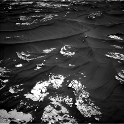 Nasa's Mars rover Curiosity acquired this image using its Left Navigation Camera on Sol 1789, at drive 1024, site number 65