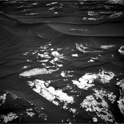 Nasa's Mars rover Curiosity acquired this image using its Right Navigation Camera on Sol 1789, at drive 1000, site number 65