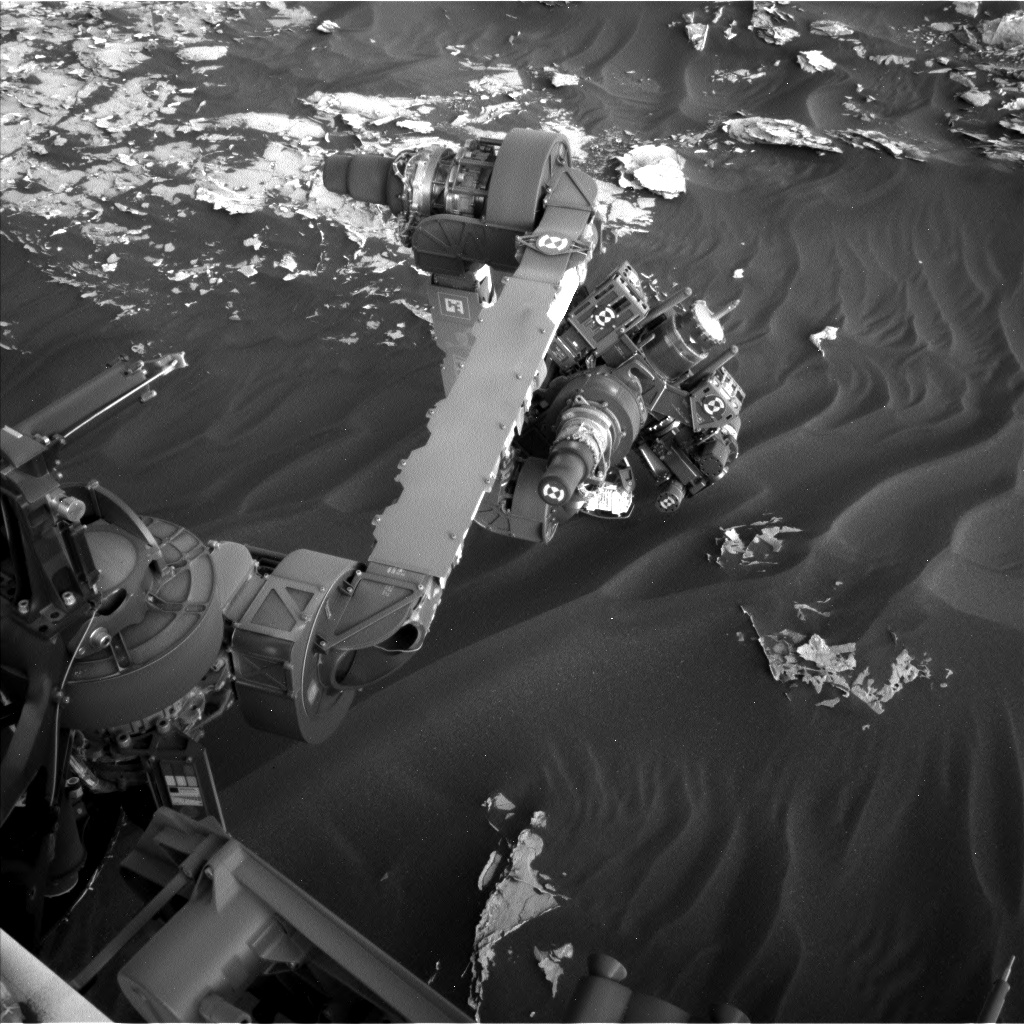Nasa's Mars rover Curiosity acquired this image using its Left Navigation Camera on Sol 1790, at drive 1174, site number 65