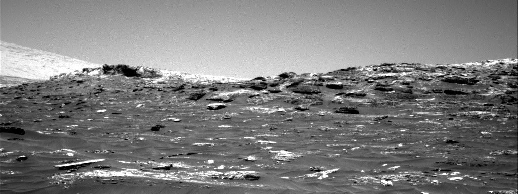 Nasa's Mars rover Curiosity acquired this image using its Right Navigation Camera on Sol 1792, at drive 1174, site number 65