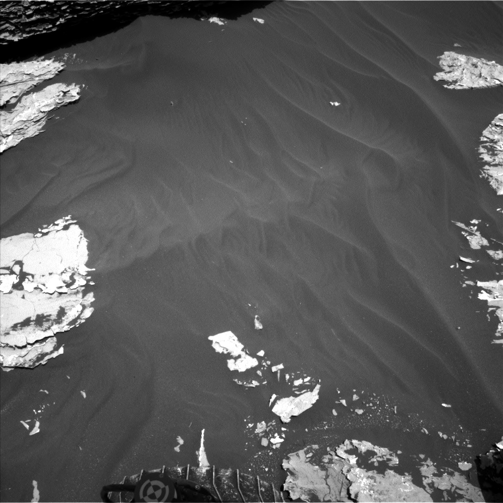 Nasa's Mars rover Curiosity acquired this image using its Left Navigation Camera on Sol 1794, at drive 1642, site number 65