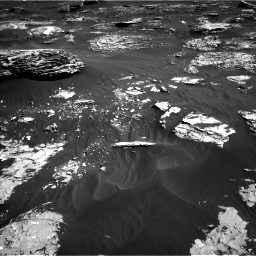 Nasa's Mars rover Curiosity acquired this image using its Left Navigation Camera on Sol 1795, at drive 1870, site number 65