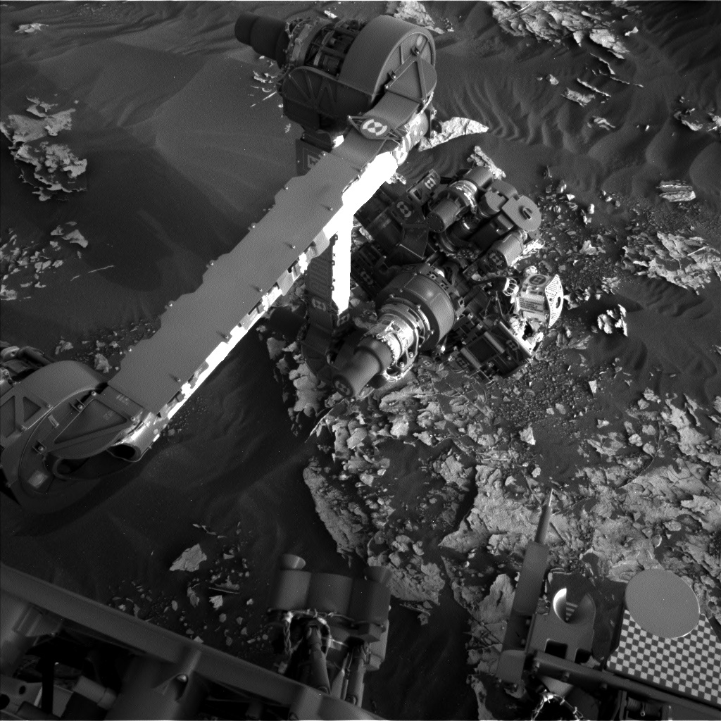 Nasa's Mars rover Curiosity acquired this image using its Left Navigation Camera on Sol 1797, at drive 2186, site number 65