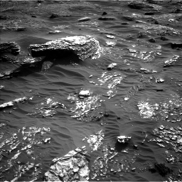 Nasa's Mars rover Curiosity acquired this image using its Left Navigation Camera on Sol 1798, at drive 2204, site number 65