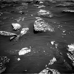 Nasa's Mars rover Curiosity acquired this image using its Left Navigation Camera on Sol 1799, at drive 2294, site number 65