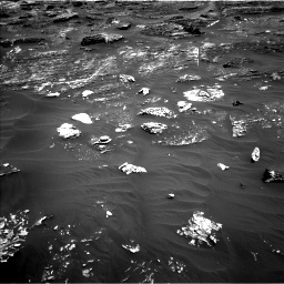 Nasa's Mars rover Curiosity acquired this image using its Left Navigation Camera on Sol 1799, at drive 2372, site number 65