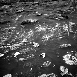 Nasa's Mars rover Curiosity acquired this image using its Left Navigation Camera on Sol 1799, at drive 2402, site number 65