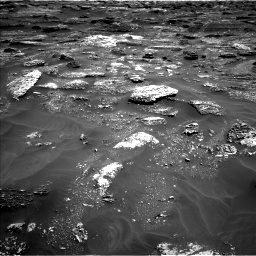 Nasa's Mars rover Curiosity acquired this image using its Left Navigation Camera on Sol 1799, at drive 2444, site number 65