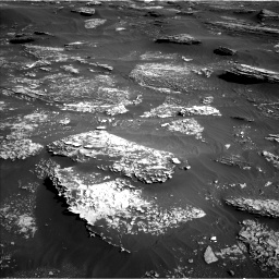 Nasa's Mars rover Curiosity acquired this image using its Left Navigation Camera on Sol 1800, at drive 2552, site number 65