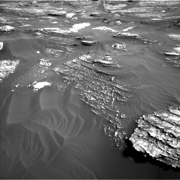 Nasa's Mars rover Curiosity acquired this image using its Left Navigation Camera on Sol 1800, at drive 2612, site number 65