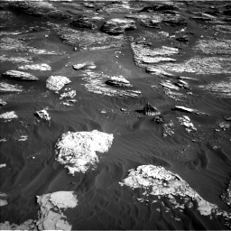Nasa's Mars rover Curiosity acquired this image using its Left Navigation Camera on Sol 1800, at drive 2666, site number 65