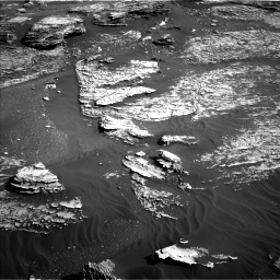Nasa's Mars rover Curiosity acquired this image using its Left Navigation Camera on Sol 1800, at drive 2690, site number 65