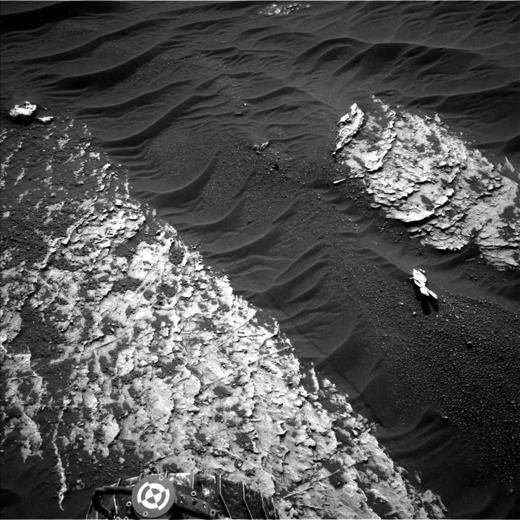 Nasa's Mars rover Curiosity acquired this image using its Left Navigation Camera on Sol 1800, at drive 2720, site number 65
