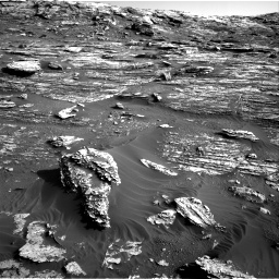 Nasa's Mars rover Curiosity acquired this image using its Right Navigation Camera on Sol 1802, at drive 2816, site number 65