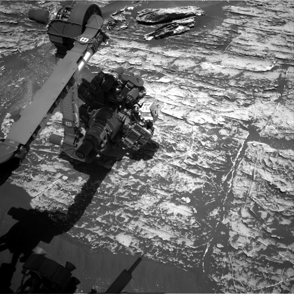 Nasa's Mars rover Curiosity acquired this image using its Right Navigation Camera on Sol 1806, at drive 2882, site number 65