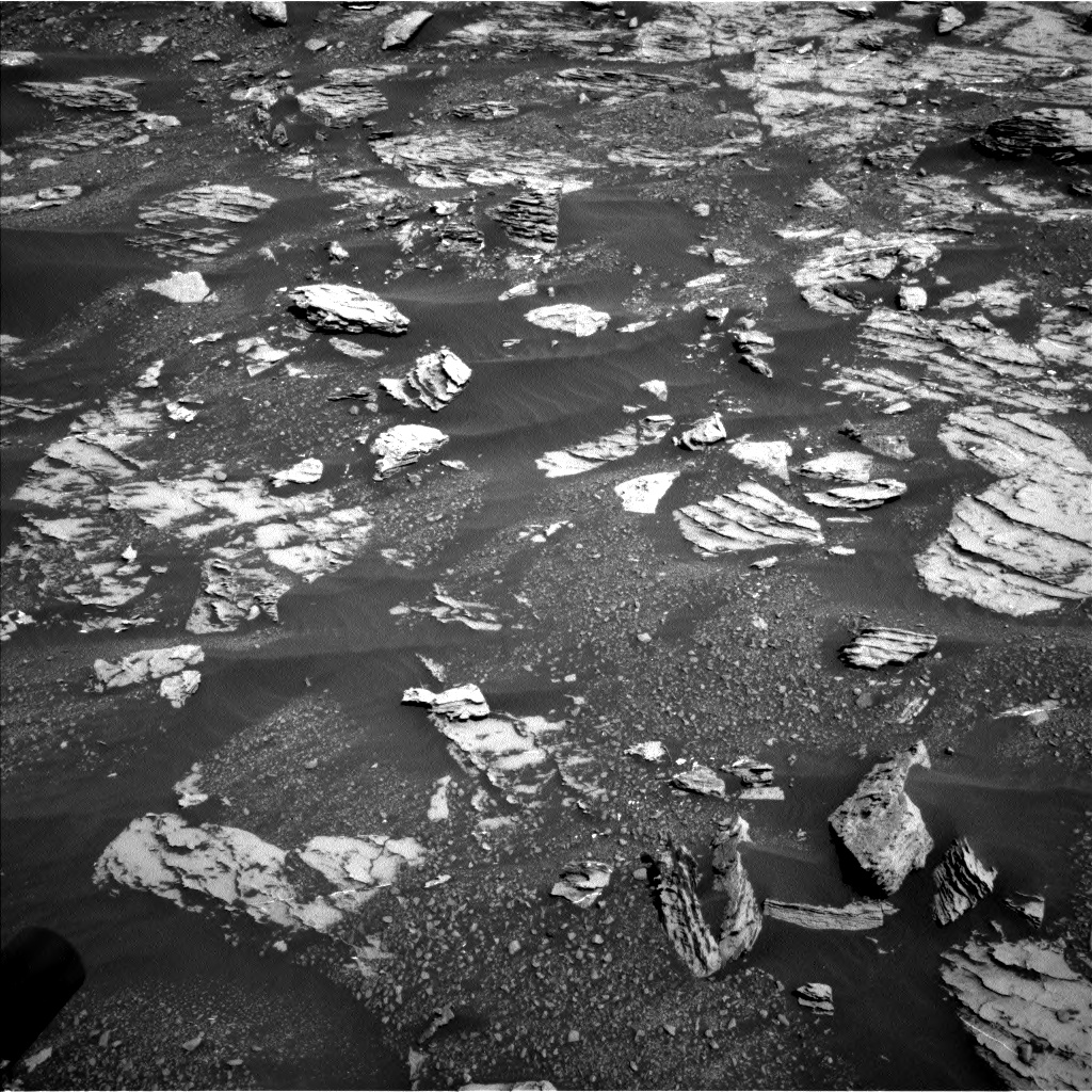 Nasa's Mars rover Curiosity acquired this image using its Left Navigation Camera on Sol 1807, at drive 3152, site number 65