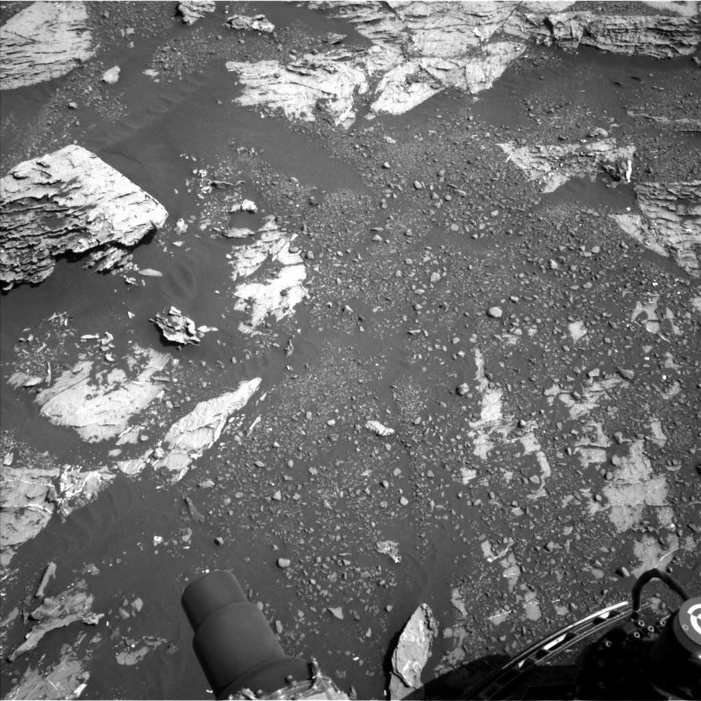 Nasa's Mars rover Curiosity acquired this image using its Left Navigation Camera on Sol 1807, at drive 3200, site number 65
