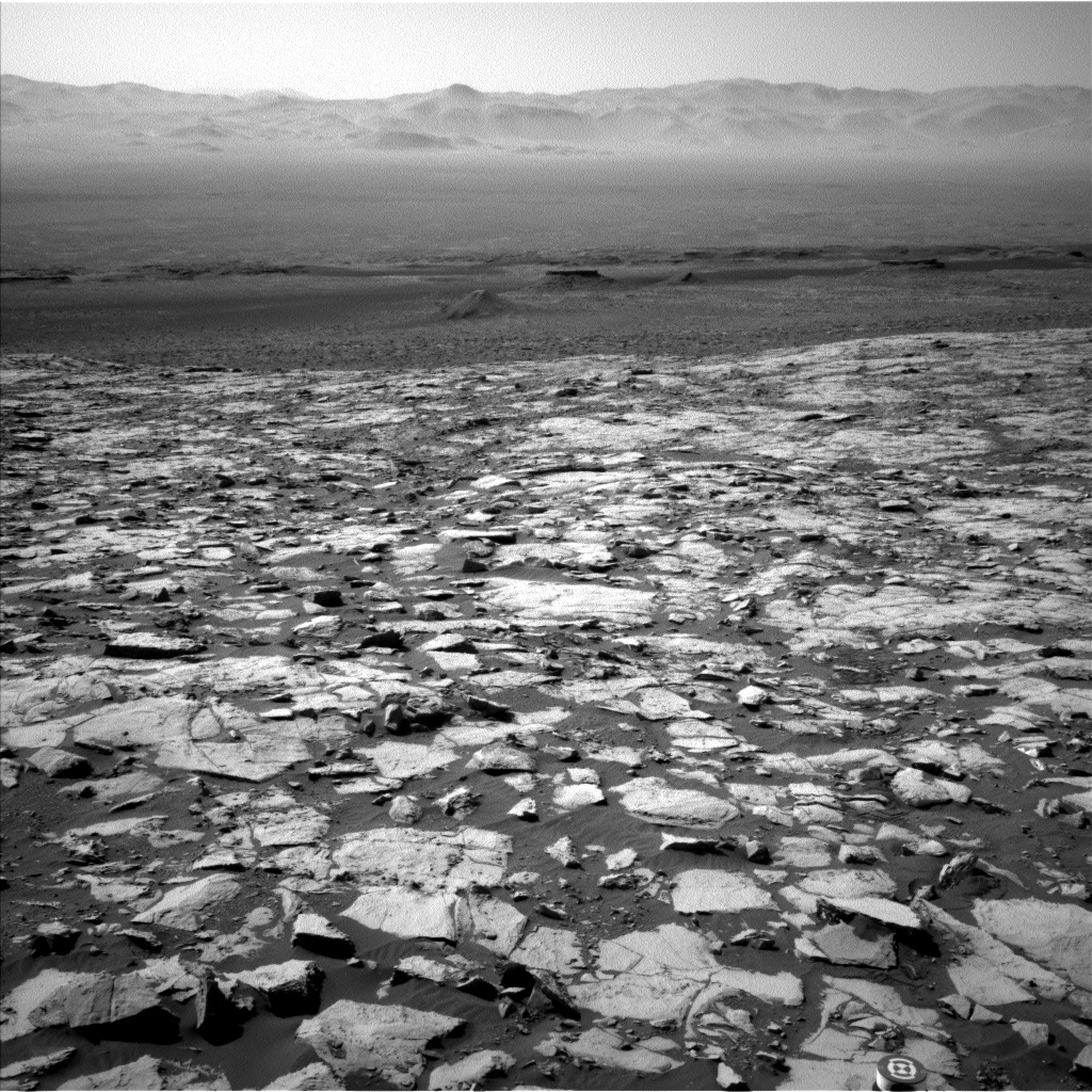 Nasa's Mars rover Curiosity acquired this image using its Left Navigation Camera on Sol 1822, at drive 384, site number 66
