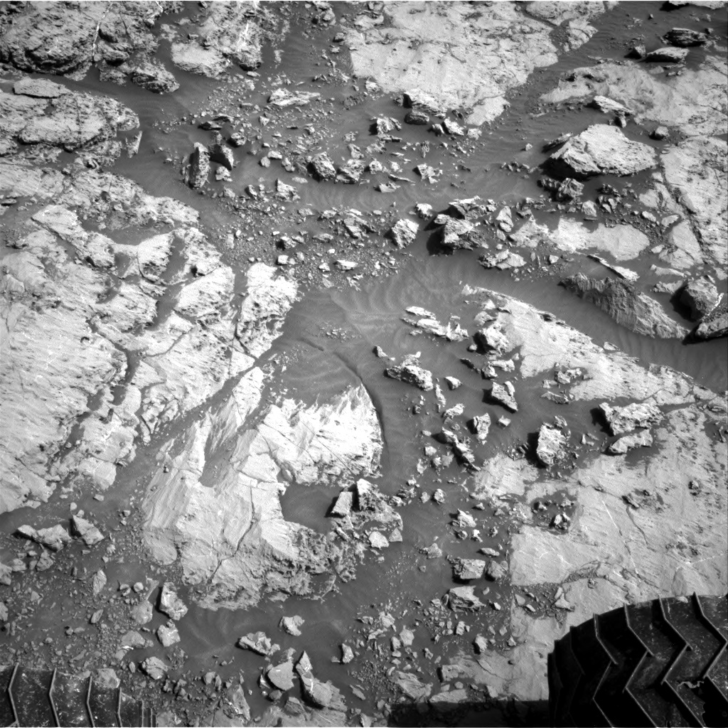 Nasa's Mars rover Curiosity acquired this image using its Right Navigation Camera on Sol 1830, at drive 952, site number 66