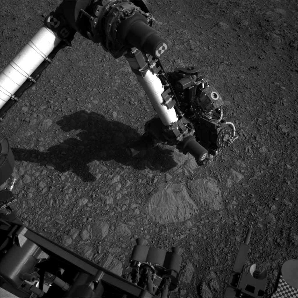 Nasa's Mars rover Curiosity acquired this image using its Left Navigation Camera on Sol 1885, at drive 0, site number 67