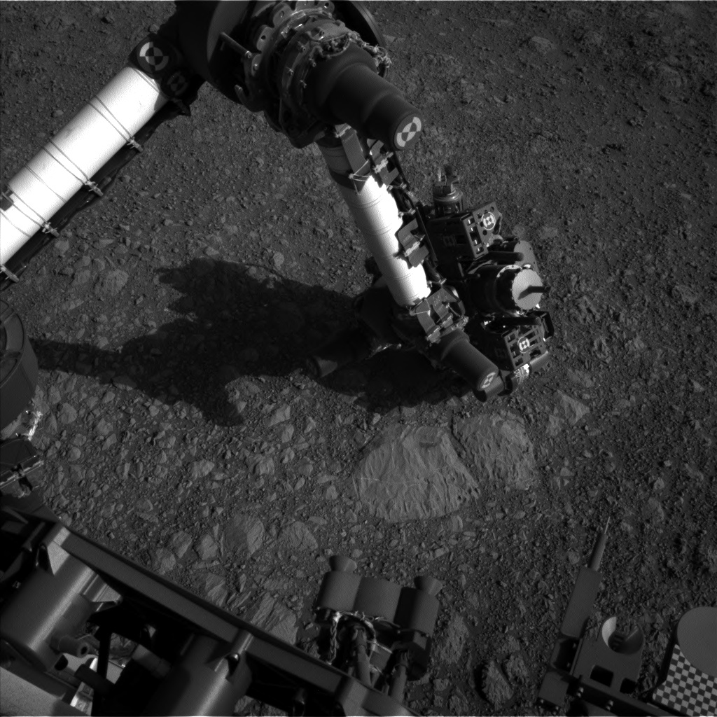 Nasa's Mars rover Curiosity acquired this image using its Left Navigation Camera on Sol 1885, at drive 0, site number 67