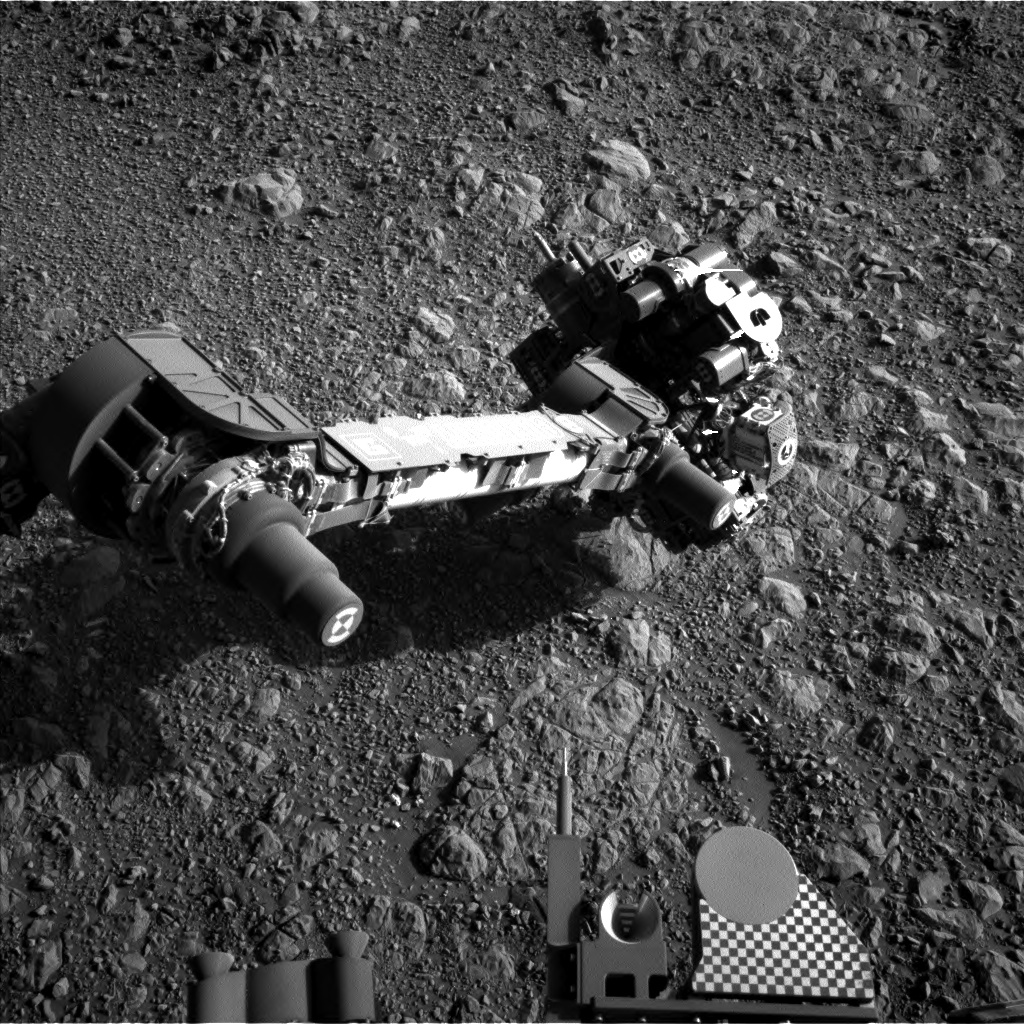 Nasa's Mars rover Curiosity acquired this image using its Left Navigation Camera on Sol 1892, at drive 650, site number 67
