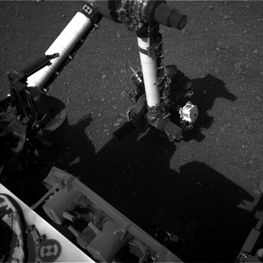 Nasa's Mars rover Curiosity acquired this image using its Left Navigation Camera on Sol 1897, at drive 1016, site number 67
