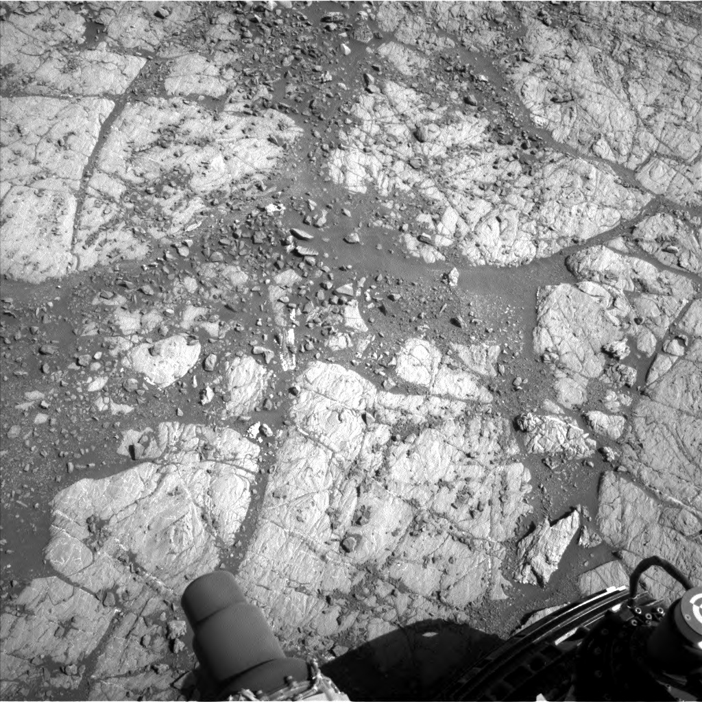 Nasa's Mars rover Curiosity acquired this image using its Left Navigation Camera on Sol 1910, at drive 1714, site number 67