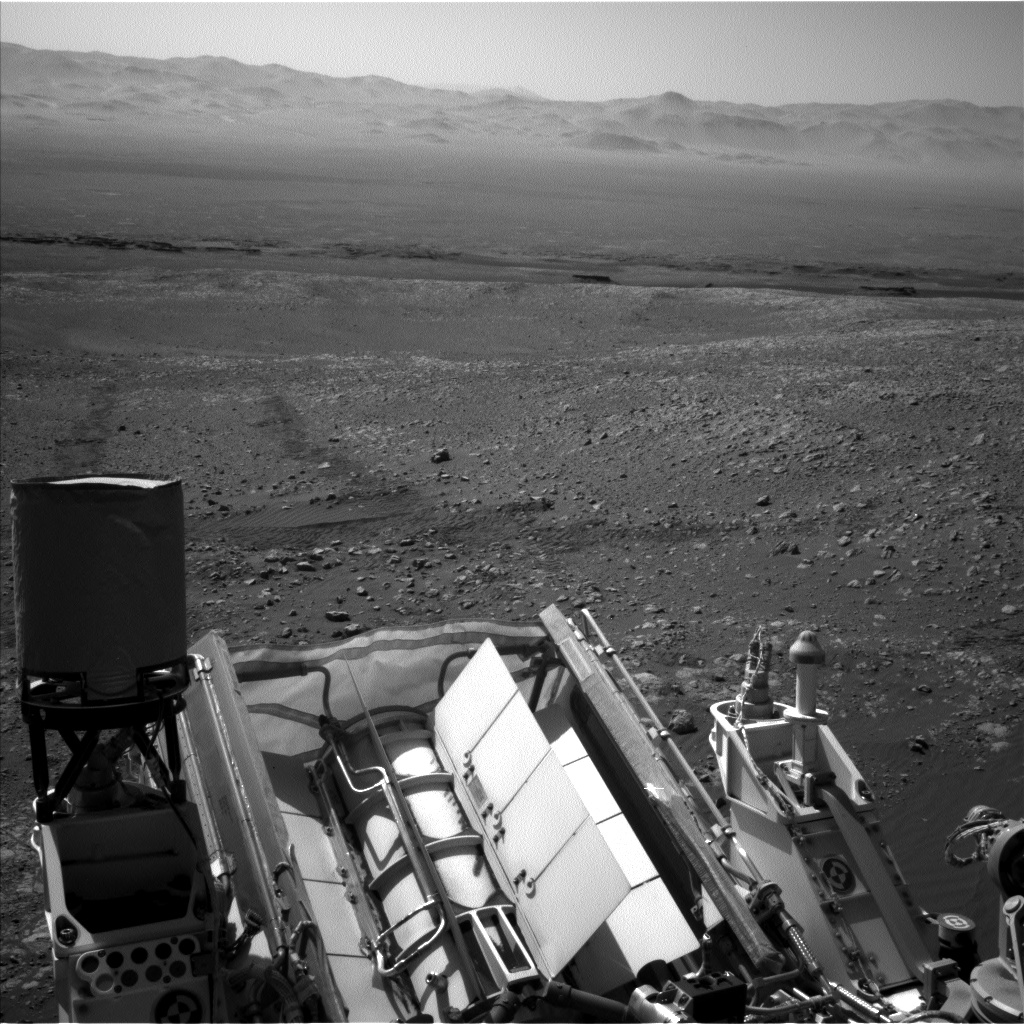 Nasa's Mars rover Curiosity acquired this image using its Left Navigation Camera on Sol 1923, at drive 1846, site number 67