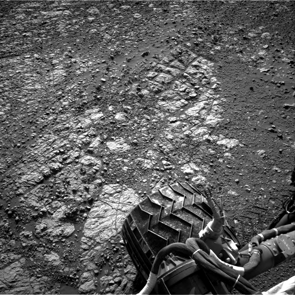 Nasa's Mars rover Curiosity acquired this image using its Right Navigation Camera on Sol 1928, at drive 2140, site number 67