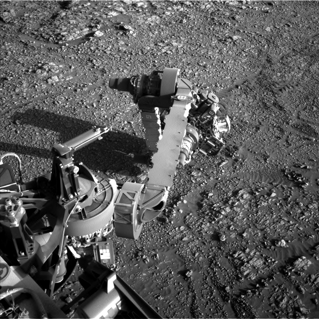 Nasa's Mars rover Curiosity acquired this image using its Left Navigation Camera on Sol 1947, at drive 3172, site number 67