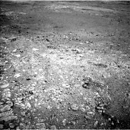 Nasa's Mars rover Curiosity acquired this image using its Left Navigation Camera on Sol 1962, at drive 424, site number 68