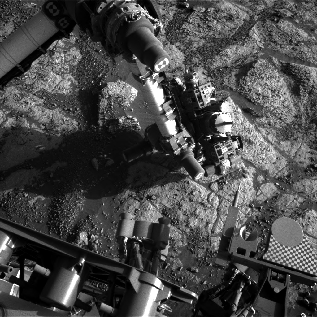 Nasa's Mars rover Curiosity acquired this image using its Left Navigation Camera on Sol 1972, at drive 580, site number 68