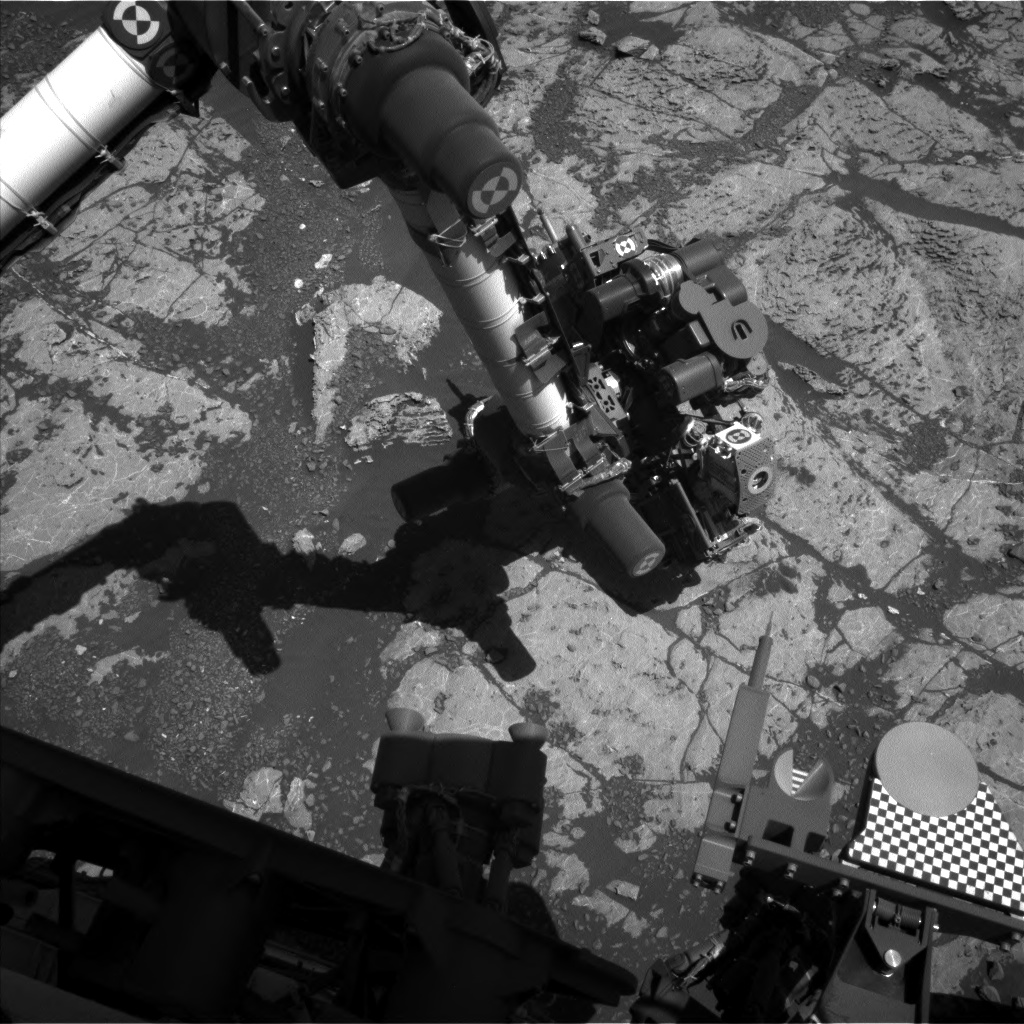 Nasa's Mars rover Curiosity acquired this image using its Left Navigation Camera on Sol 1979, at drive 580, site number 68