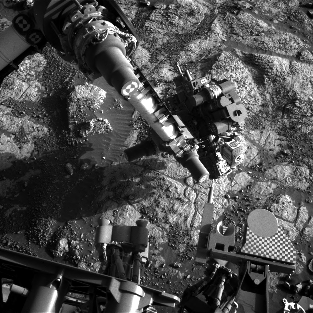 Nasa's Mars rover Curiosity acquired this image using its Left Navigation Camera on Sol 1984, at drive 580, site number 68